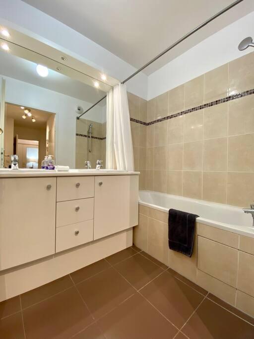 Suite Medicis Near Disneyland Серри Экстерьер фото