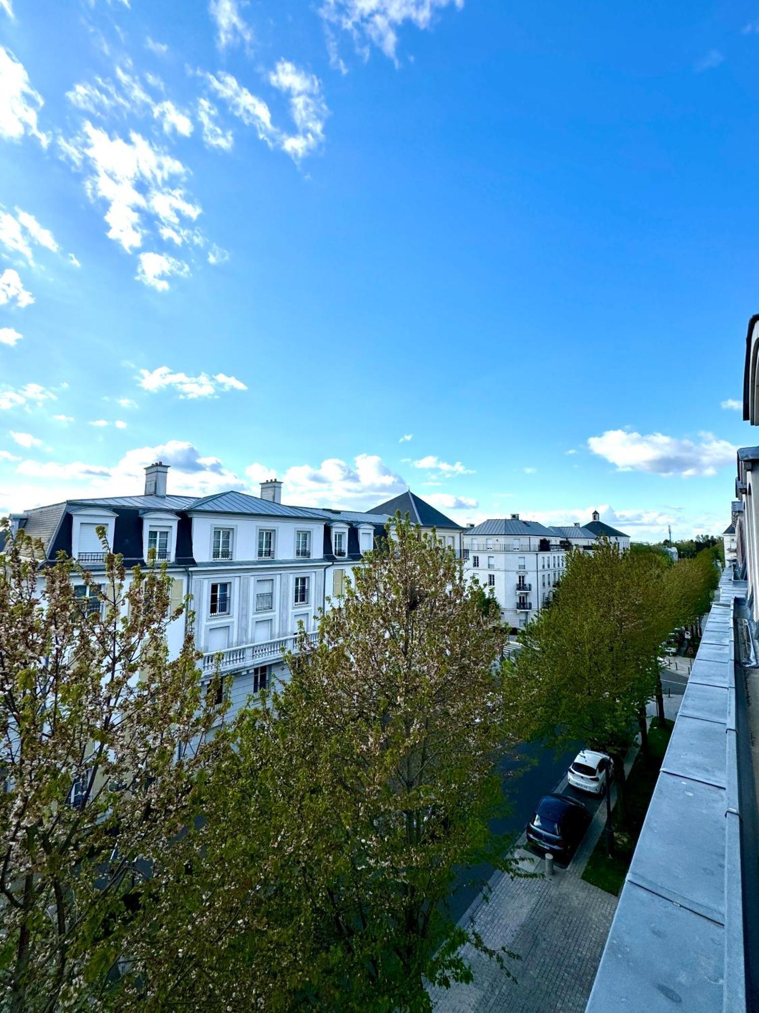 Suite Medicis Near Disneyland Серри Экстерьер фото